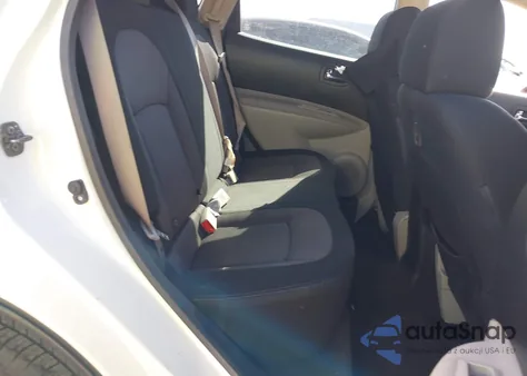 2015 Nissan Rogue Select S z USA, uszkodzony, nr VIN JN8AS5MT0FW671467